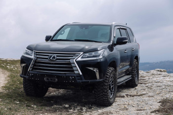 Lexus LX 570